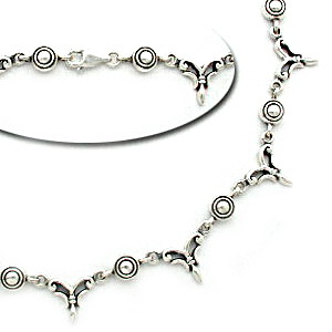 Linked modern silver necklace